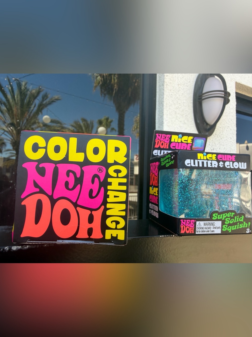 Nee Doh Color Change Yellow to Orange & Blue Glitter & Glow